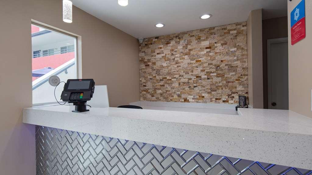 Quality Inn San Diego South - Chula Vista Exterior photo
